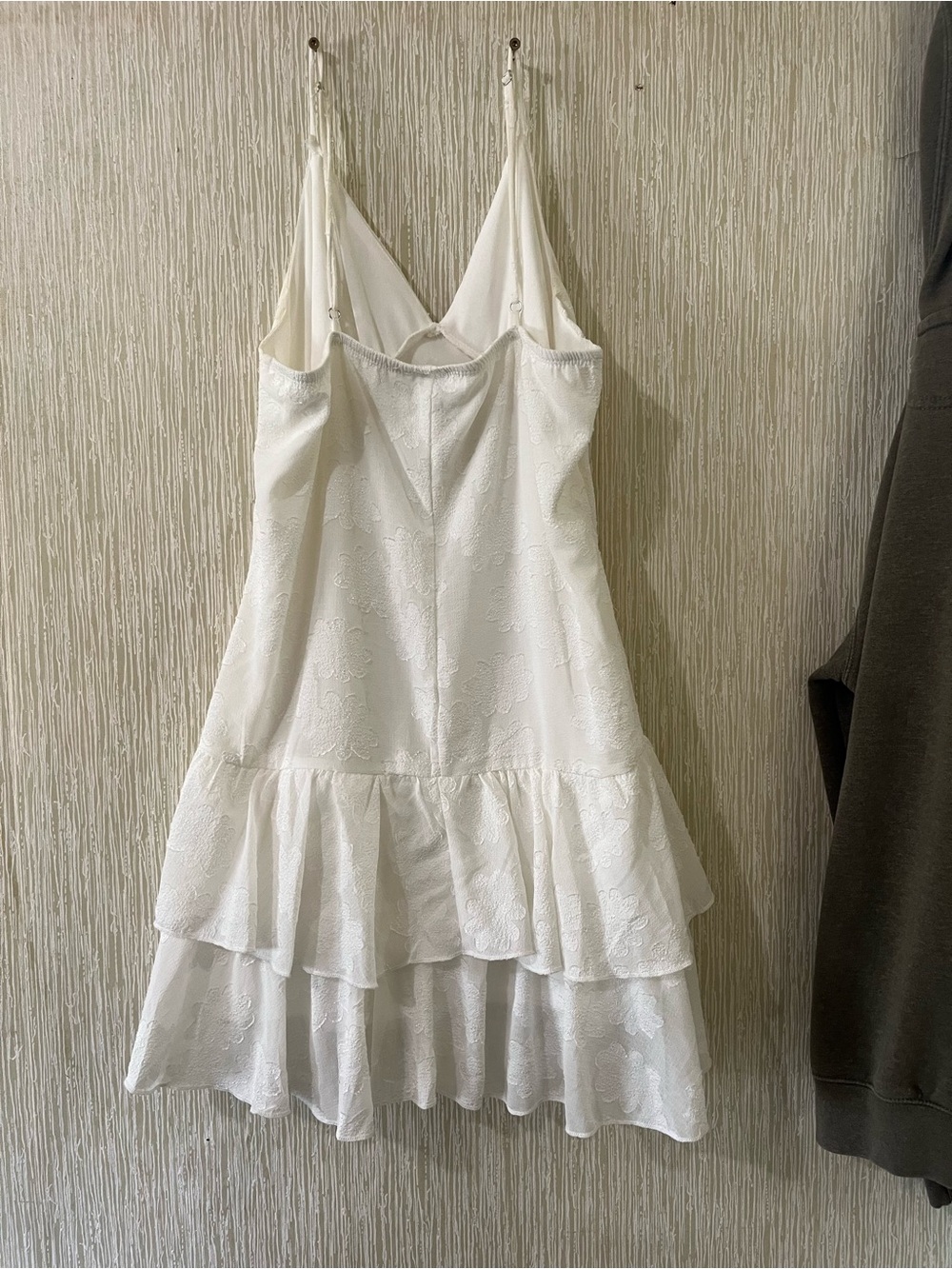White Floral Texture Tiered Slip Dress - Picture 2 of 2